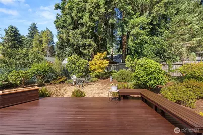 18521 36th Place NE, Lake Forest Park, WA 98155 - Photo 36