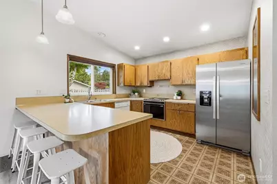 3755 Brownsville Drive, Bellingham, WA 98226 - Photo 6