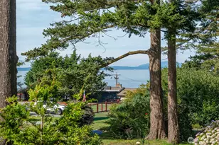 2348 Happy Ln, Oak Harbor, WA 98277 - Photo 6