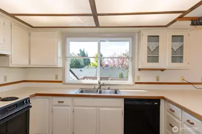 1127 E 6th Street, Port Angeles, WA 98362 - Photo 12