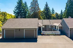 3975 Providence Point Dr SE, Issaquah, WA 98029 - Photo 1