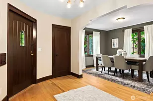 6238 25th Ave NE, Seattle, WA 98115 - Photo 2
