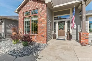 1506 Anton, Wenatchee, WA 98801 - Photo 2