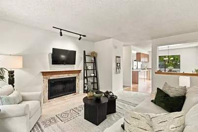 9918 NE 144th Lane #406, Kirkland, WA 98034 - Photo 10