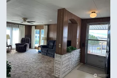 3655 NW Cascade Ave Avenue #15, East Wenatchee, WA 98802 - Photo 2