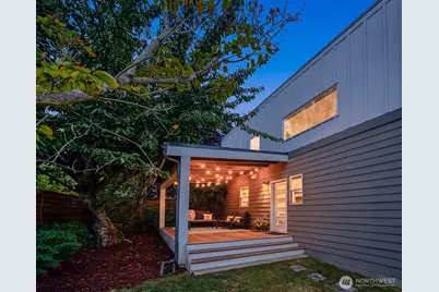 3105 SW Elmgrove Street, Seattle, WA 98126 - Photo 1