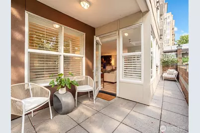 10045 NE 1st Street #124, Bellevue, WA 98004 - Photo 6