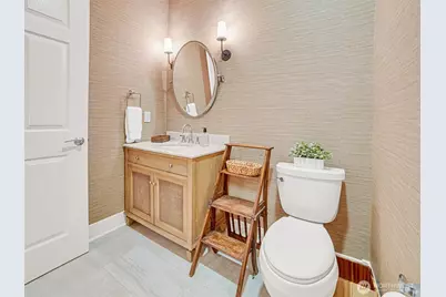 10045 NE 1st Street #124, Bellevue, WA 98004 - Photo 22