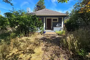 3456 23rd Ave W, Seattle, WA 98199 - Photo 2