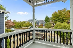 1921 44th Ave SW, Seattle, WA 98116 - Photo 14