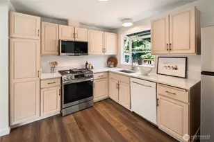 11218 NE 91st St, Kirkland, WA 98033 - Photo 8