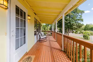 735 NW Firglade Dr, Bremerton, WA 98311 - Photo 4