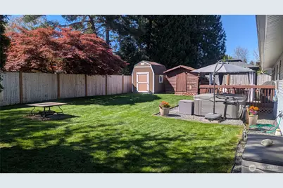 17104 24th Avenue SE, Bothell, WA 98012 - Photo 14