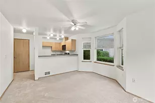 7202 NE 171st Ln, Kenmore, WA 98028 - Photo 10