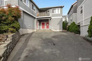 154 18th Ave, Seattle, WA 98122 - Photo 2
