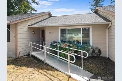 7015 Tolmie Drive NE, Olympia, WA 98516 - Photo 4