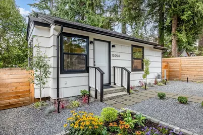 12054 20th Avenue NE, Seattle, WA 98125 - Photo 1
