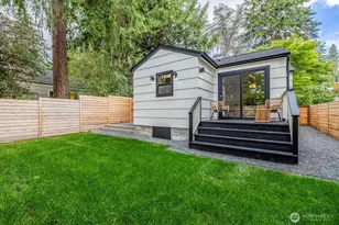 12054 20th Ave NE, Seattle, WA 98125 - Photo 20