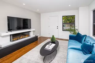 12054 20th Ave NE, Seattle, WA 98125 - Photo 8