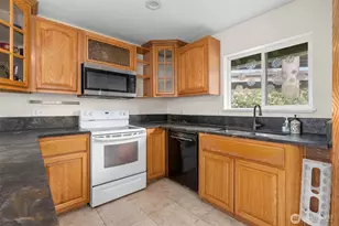 13315 Valley Ave E, Sumner, WA 98390 - Photo 12
