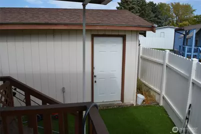 3010 W Peninsula Drive #92, Moses Lake, WA 98837 - Photo 6