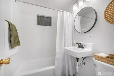 7318 54th Avenue NE, Seattle, WA 98115 - Photo 28