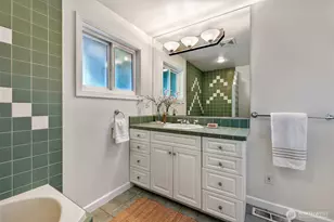 4123 55th Ave SW, Seattle, WA 98116 - Photo 14