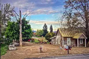 1322 Fourth St, Wenatchee, WA 98801 - Photo 4