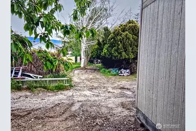 1322 4th Street, Wenatchee, WA 98801 - Photo 18