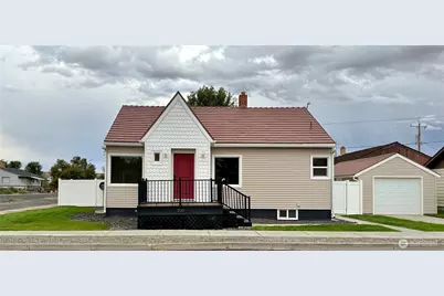 210 W 4th Avenue, Odessa, WA 99159 - Photo 1
