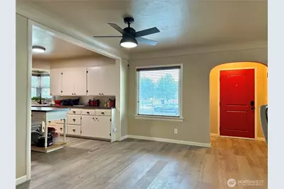 210 W 4th Avenue, Odessa, WA 99159 - Photo 4