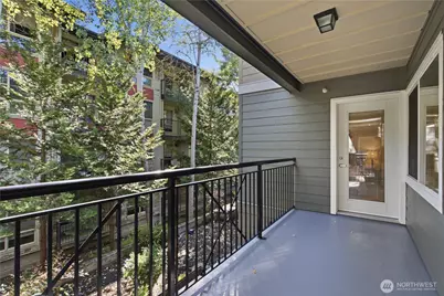 7912 170th Avenue NE #204, Redmond, WA 98052 - Photo 10