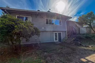 16042 SE 10th St, Bellevue, WA 98008 - Photo 6