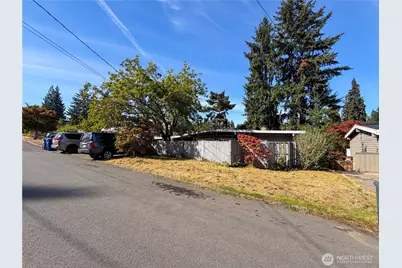 16042 SE 10th Street, Bellevue, WA 98008 - Photo 8