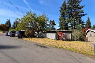 16042 SE 10th St, Bellevue, WA 98008 - Photo 8