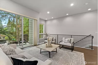 1022 124th Court NE #E4, Bellevue, WA 98005 - Photo 10