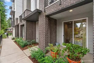 1022 124th Ct NE, Bellevue, WA 98005 - Photo 4