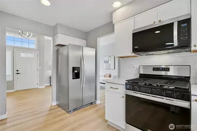 7830 NE 148th Street, Kenmore, WA 98028 - Photo 10
