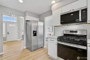 7830 NE 148th St, Kenmore, WA 98028 - Photo 10