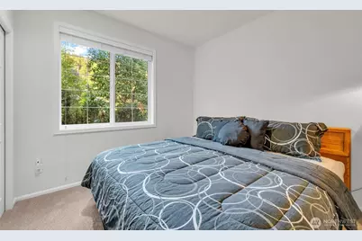 14222 SE 90th Street, Newcastle, WA 98059 - Photo 26
