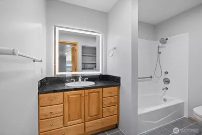 1140 Alki Avenue SW #204, Seattle, WA 98116 - Photo 24