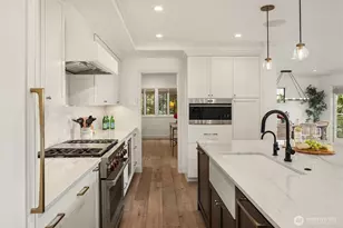 23 Prospect St, Seattle, WA 98109 - Photo 8