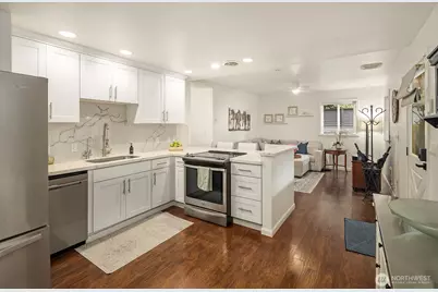 23 Prospect Street, Seattle, WA 98109 - Photo 22