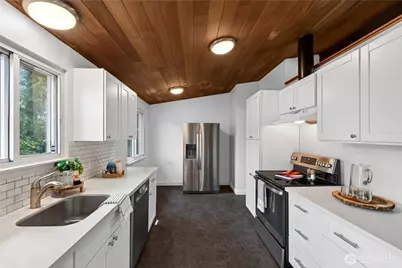 13812 9th Place S, Burien, WA 98168 - Photo 10