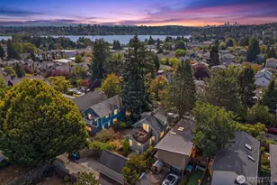 734 N 75th St, Seattle, WA 98103 - Photo 30