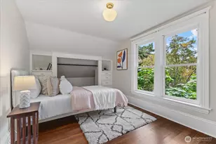 734 N 75th St, Seattle, WA 98103 - Photo 16