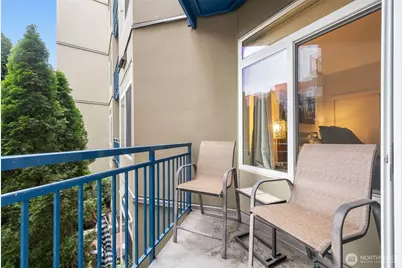 2415 2nd Avenue #449, Seattle, WA 98121 - Photo 16
