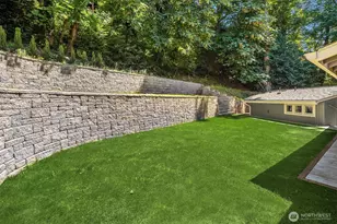 5610 W Mercer Way, Mercer Island, WA 98040 - Photo 28
