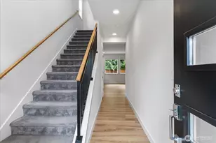 121 171st Pl SW, Bothell, WA 98012 - Photo 2