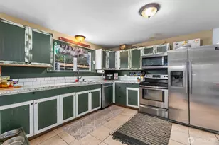 342 Main St, Onalaska, WA 98570 - Photo 12